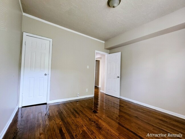 2648 E 78th St Unit 4