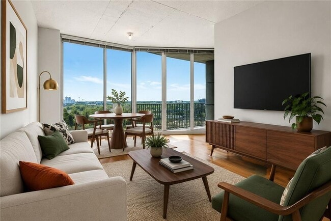 Photo - 361 17th St NW Unit 1613