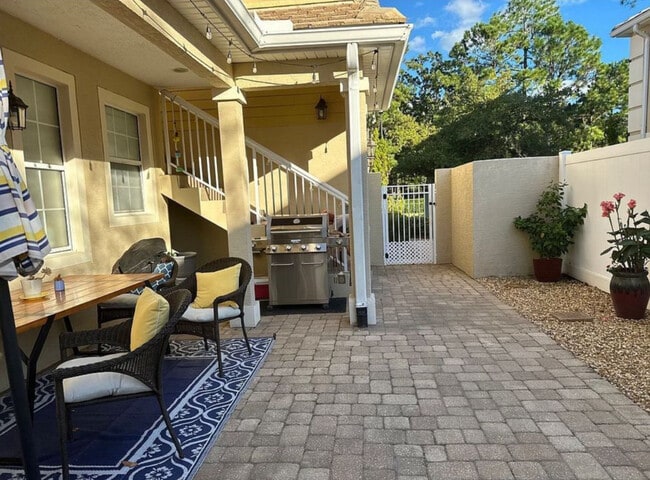 Photo - 531 Hedgewood Dr