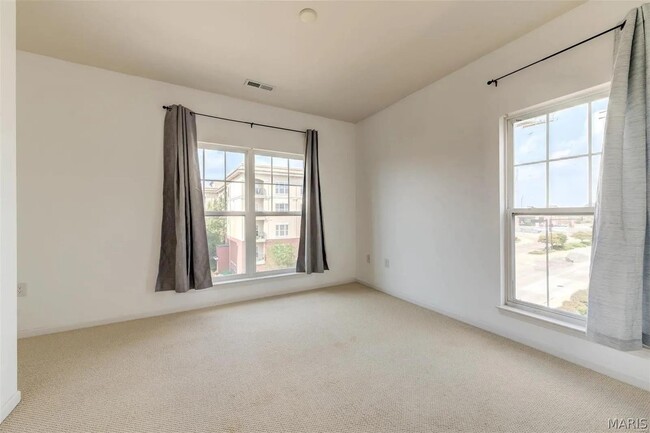 1270 Strassner Dr Unit 3409