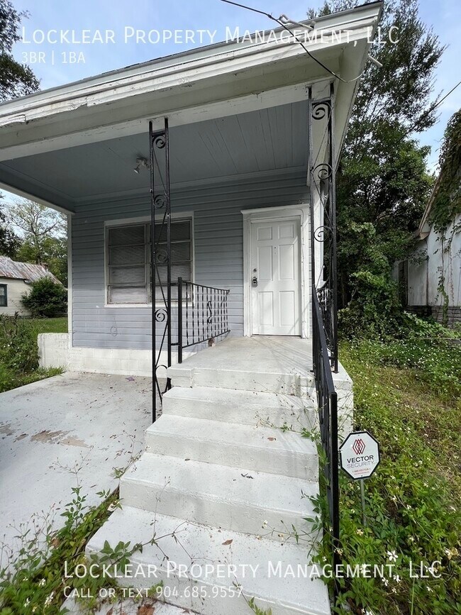 1437 Evergreen Ave. Jacksonville, FL 32206 - 1437 Evergreen Ave. Jacksonville, FL  32206 House