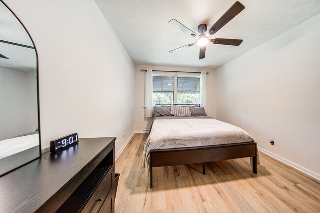 Gorgeous Home Near Lake - Gorgeous Home Near Lake