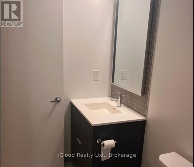 Photo - 2520 Eglinton Ave W Unit 1618