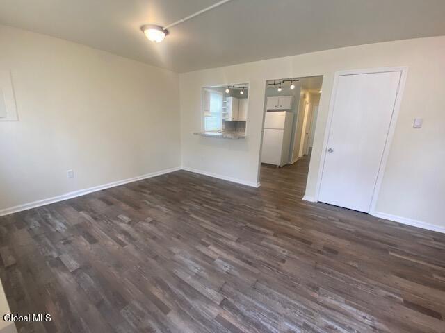 Photo - 70 Osborne St