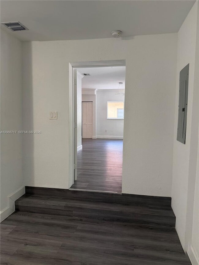 Photo - 328 SW 15th Ave