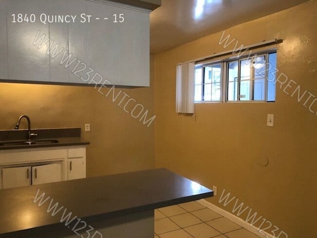 Photo - 1820-1880 Quincy St