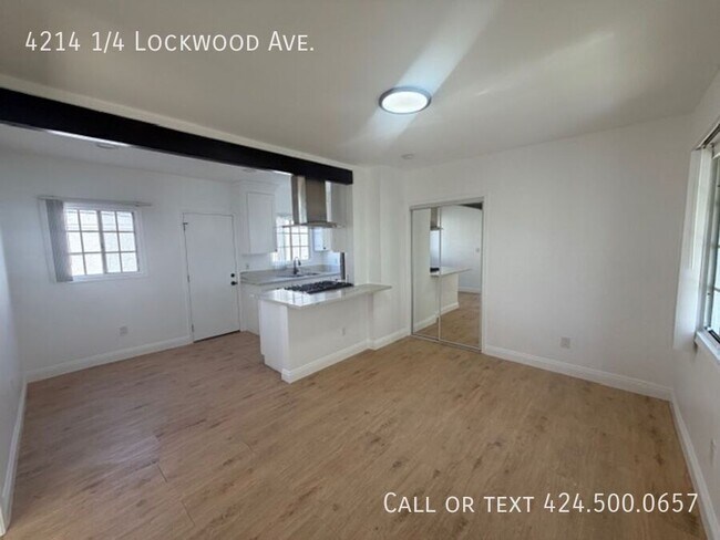 4214 1/4 Lockwood Ave.-