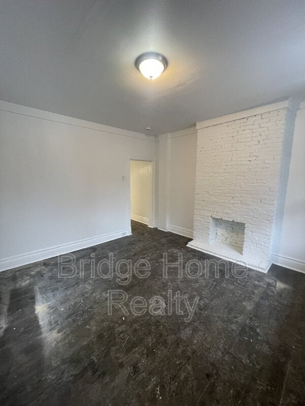 Photo - 128 S Spring Ave