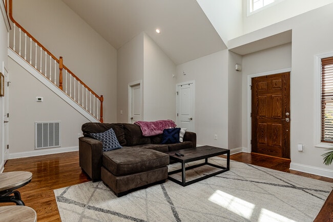 Photo - 22 Cypress Cir