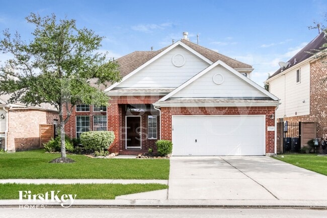 Building Photo - 2540 Pelican Dr