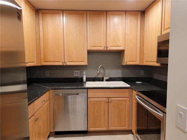 Photo - 195 14th St NE Unit 1012