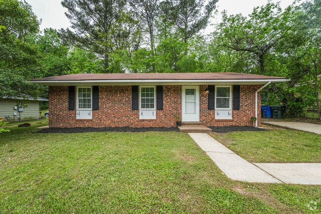 Building Photo - 508 Solar Dr Rental