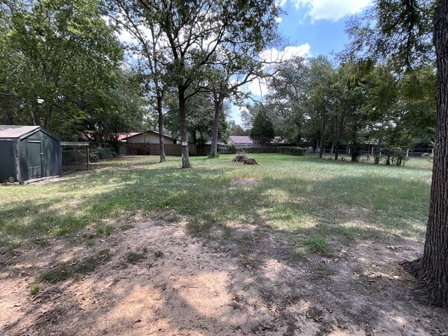 Photo - 608 N Cedar St