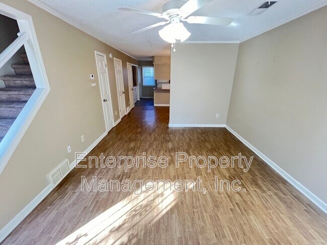 Photo - 3244 Southern Ave