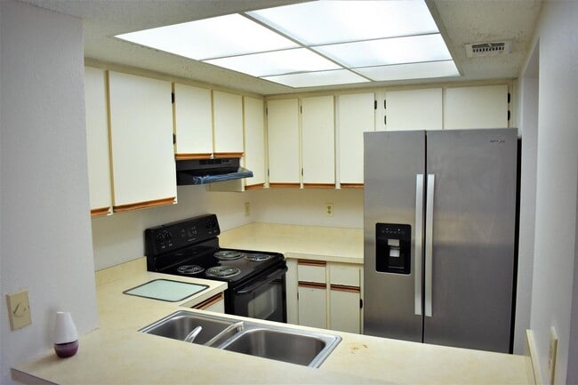 Photo - 1534 SE Royal Green Cir Unit 1534 SE Royal Green Circle