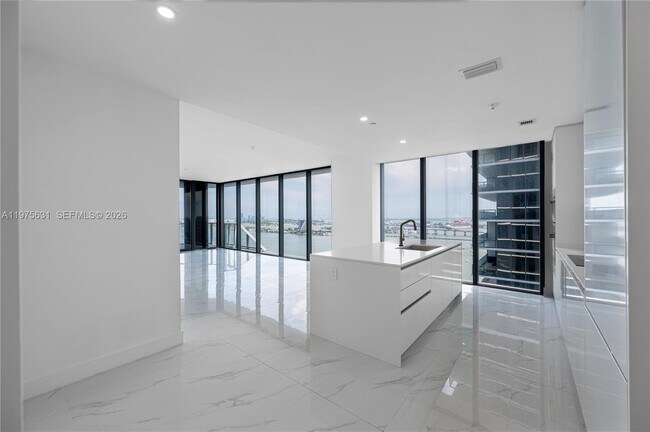 Photo - 700 NE 24th St Unit 2807