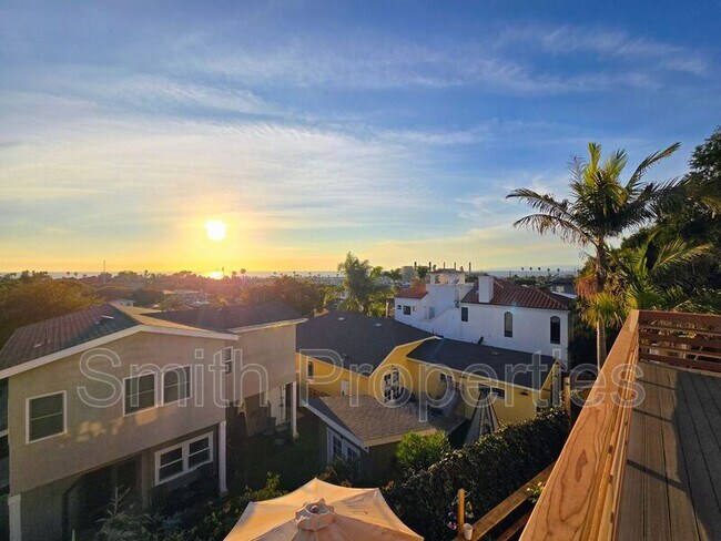 Building Photo - 509 N Helberta Ave Unit #A