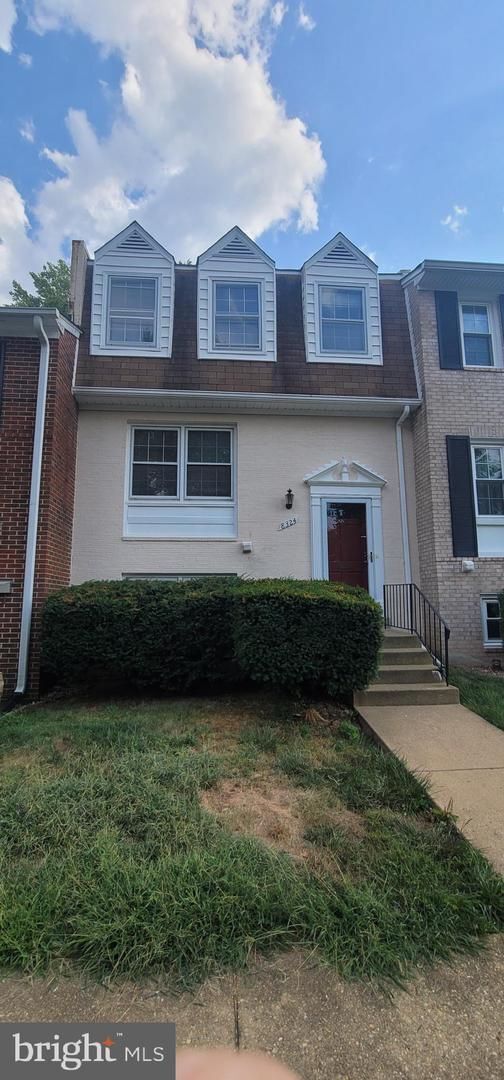 Love to relax? Love to entertain? You can ... - Love to relax? Love to entertain? You can ... Townhome