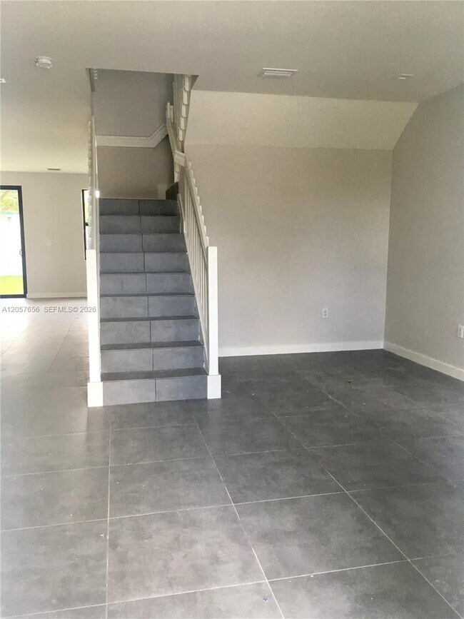 Photo - 3670 SW 69th Ave