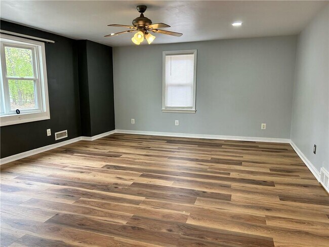 Photo - 89 New York Ave