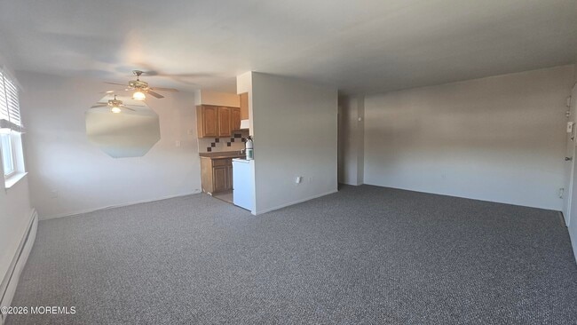 Photo - 39 Manchester Ct Unit G