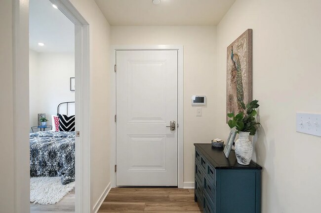 Photo - 1651 N 5th St Unidad 1 Bedroom