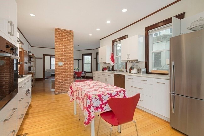 Photo - 38 Russell St