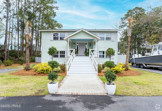 Building Photo - 55 Coosaw River Dr Rental
