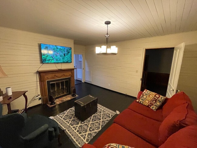 Photo - 1920 Kelly Rd Apartment Unit ID1239385P
