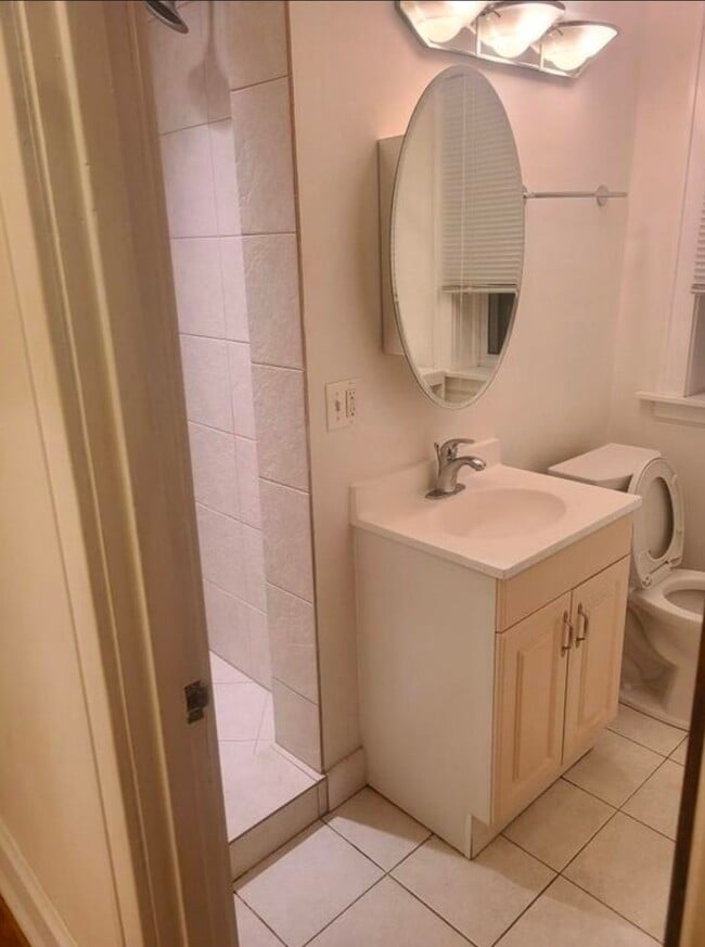 Photo - 6041 N Talman Ave Unit 3