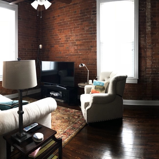 Building Photo - 119 E Columbia St Unit C Rental