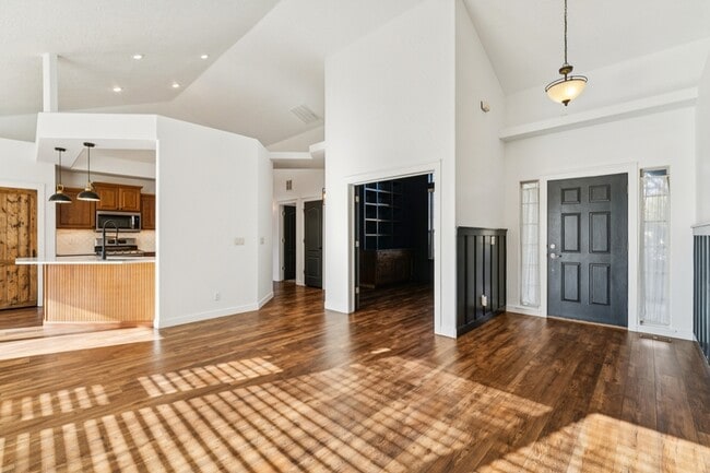 Photo - 1661 W Puzzle Crk Ct