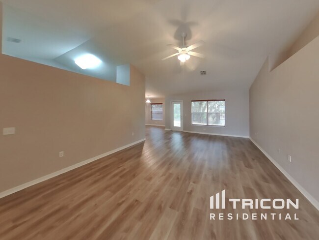 Photo - 39 Balsam St