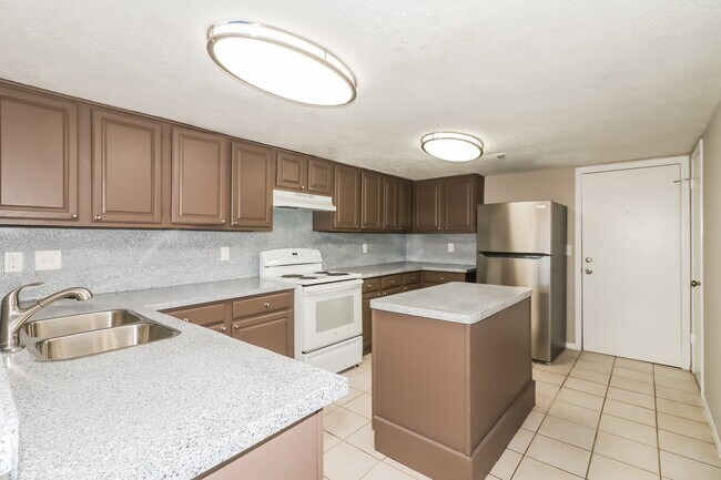 Photo - 9310 Westacre Pl