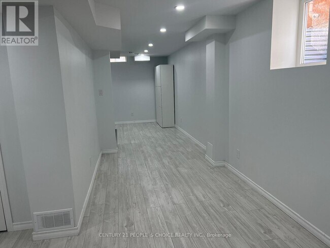 Photo - 10 Chudleigh Ave