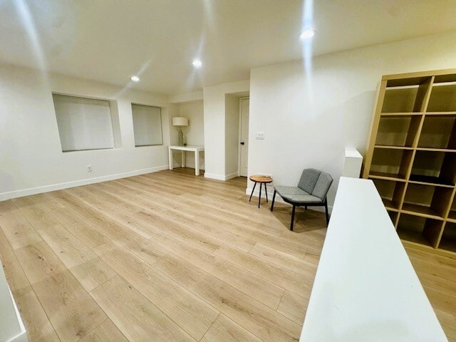 Sala de estar - 168 Westwood Dr Unidad Lower