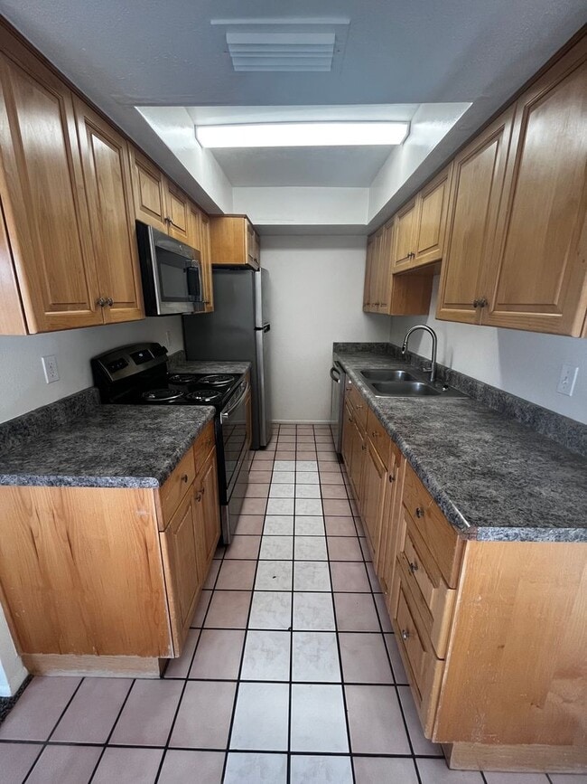Photo - Chandler Townhome for rent! Unit 31