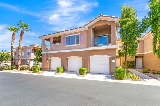Building Photo - Charming Henderson Condo in Gated Community with Pool Access!