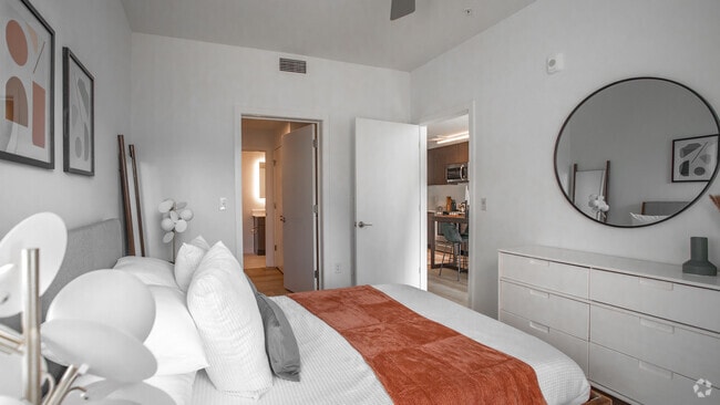 1BR,1BA,-654SF