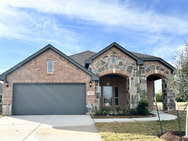 Photo - 1332 Fox Gln Trl House