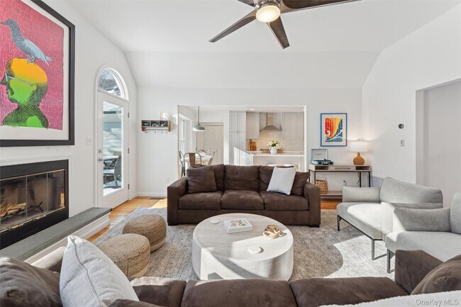 Photo - 14 Hildreth Rd