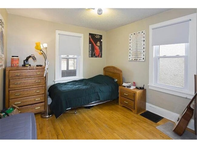 Photo - 2230 Cole Ave SE