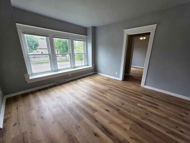 Photo - Shipyard Maple At 5th Unit 840 S Maple Ave (Lower Front)