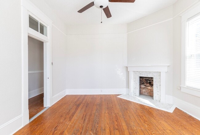 Photo - 1016 E Anderson St Unidad A