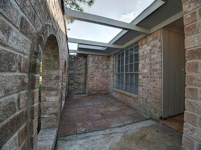 Photo - 11830 Mulholland Dr