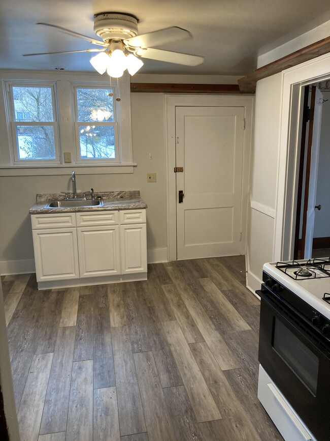 Photo - 1335 W 24th St Unit 2