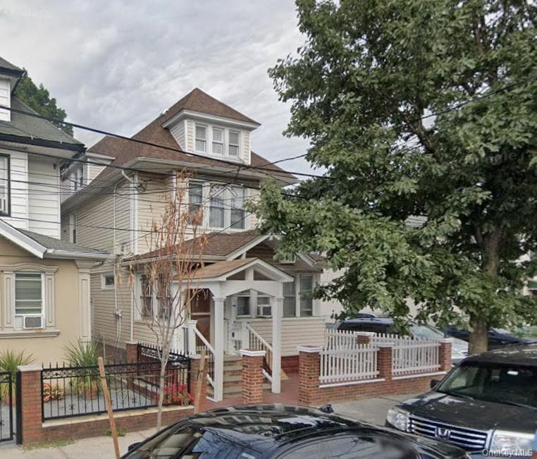 Photo - 87-52 143rd St Unit 1st flr