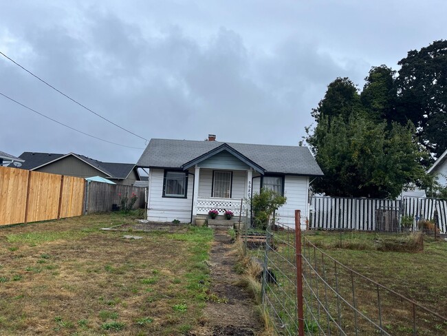 Photo - 5580 High Banks Rd