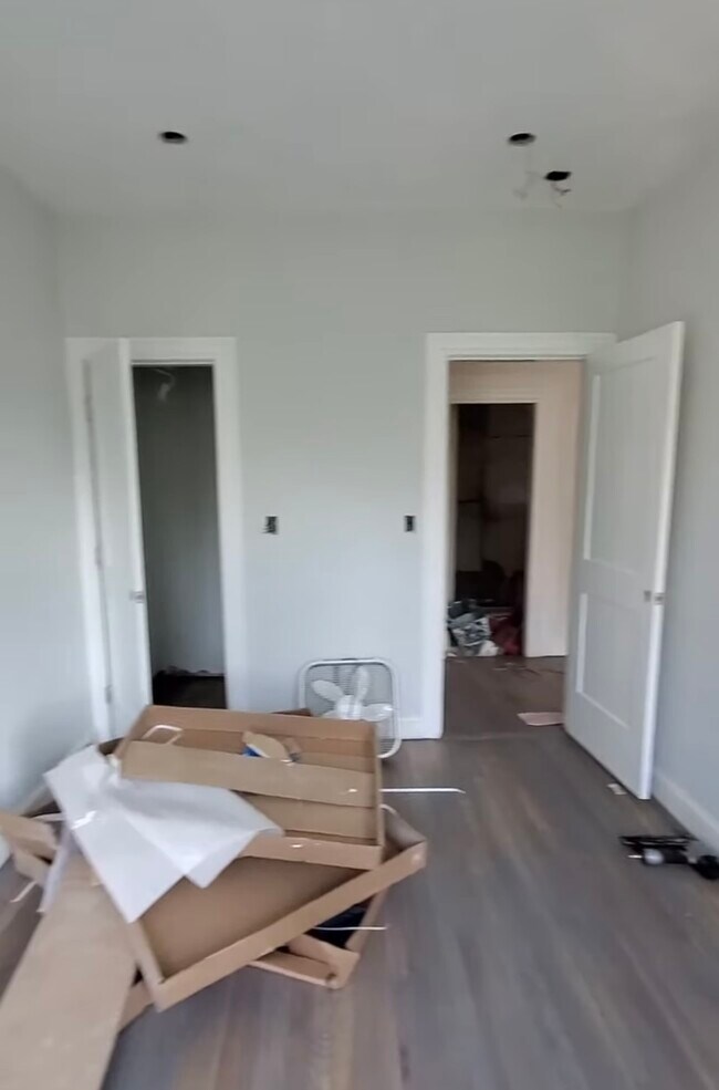 Photo - 100 Queensberry St Unidad 9