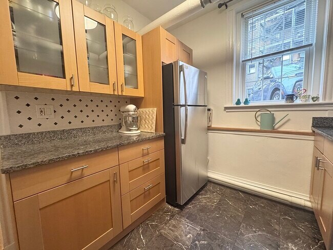 Photo - 141 Beaconsfield Rd Unit 1B